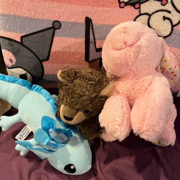 Squishmallows/stuffed animals - Picture 5 of 16